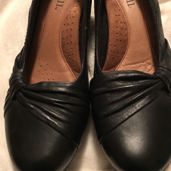 Cobb Hill Shoes - Picture 2 of 4